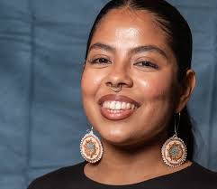 Dana Chinn's Instagram, Twitter & Facebook