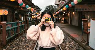 I luoghi oltre l'abitare. Spazi di passaggio e transizione dentro l ...