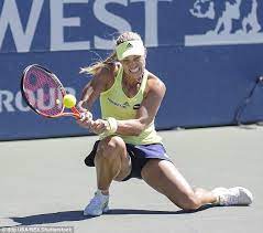 Angelique Kerber Of Germany Returns The Ball Tennis Players Female Tennis Players Tennis Photos