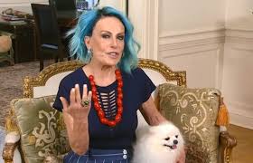 Ana maria braga já passou momentos difíceis enfrentando o. Ana Maria Braga Usa Colar De Tomates E Reclama Da Alta Dos Precos Rd1