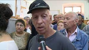 27320050 reşiţa +40 255 224 780. Coada Si Scandal La Casa De Pensii Resita Youtube