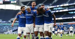 نعى نادي مانشستر سيتي الإنجليزي، لاعب الأكاديمية السابق جيريمي ويستن، والذي توفي عن عمر 17 عاما. Ø¥ÙŠÙØ±ØªÙˆÙ† ÙŠØ·Ø§Ù„Ø¨ Ø¨Ø§Ù„ÙƒØ´Ù Ø¹Ù† Ø§Ù„Ø£Ø³Ø¨Ø§Ø¨ Ø§Ù„ÙƒØ§Ù…Ù„Ø© Ù„ØªØ£Ø¬ÙŠÙ„ Ù…ÙˆØ§Ø¬Ù‡Ø© Ù…Ø§Ù†Ø´Ø³ØªØ± Ø³ÙŠØªÙ‰ Ø§Ù„ÙŠÙˆÙ… Ø§Ù„Ø³Ø§Ø¨Ø¹