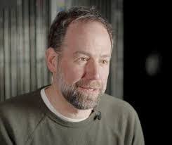 Robert Perritt's Instagram, Twitter & Facebook