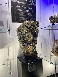 The largest piece of the Moon on Earth. Discovered in the Saharan Desert in  April 2017. I took this photos at Maine Mineral and Gem Museum on May 1,  2021 : r/interestingasfuck