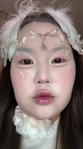 Angel Barrett Beauty & Fragrance Content