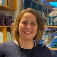 Vivian Venner's Instagram, Twitter & Facebook