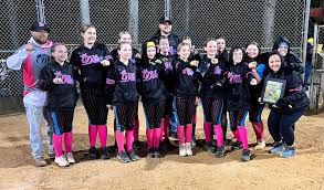 Carrollton Dirt Divas bætti við...