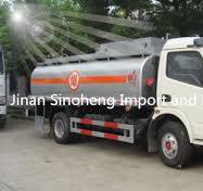 Dongfeng 120HP 4X2 Type Oil Tanker Model 6000-8000 Liter Fuel Tanks Truck