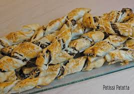 Sticks Feuilletes Tapenade Et Noix Feuilletes Aperitif Recette Feuillete Feuillete