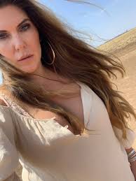 Fran Williams's Instagram, Twitter & Facebook