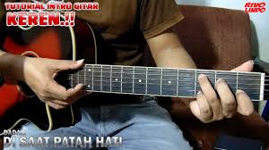 C g am menatap indahnya senyuman diwajahmu dm a dm g membuatku terdiam dan terpaku c g mengerti akan hadirnya am cinta terindah dm a dm g. Ungu Tercipta Untukku Tutorial Kunci Chord Gitar Mudah Youtube