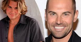 Neighbours star Daniel MacPherson engaged to girlfriend Zoe Ventoura