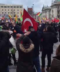almanya ve norvec te pkk yandaslari turk vatandaslarinin arabalarina saldirdi norvec almanya petunyalar