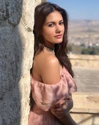 Amyra dastur appeared as a model and worked for many commercial slots. Amyra Dastur Shakes Up The Internet With Her Glamorous Photoshoots