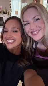 Meet HELGA from the short ‚RIBBON and LACE' some of you know that I used to  be an dancer/ choreographer back in the days. Helga is a character where I  could use