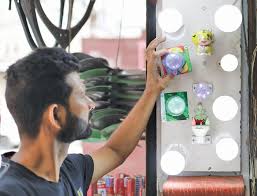 Led lightbulbs already account for half of the market and their share is growing the blue light in led lighting can damage the eye's retina and disturb natural sleep rhythms, france's government. Exposure To Led Lights Could Be Harmful Scientists Suggest A Simple Solution