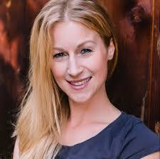 Julia Meyer's Instagram, Twitter & Facebook