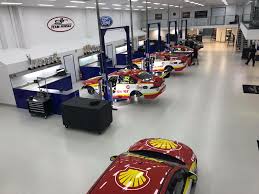 Pin By Kate On V8 Supercars Super Cars V8 Supercars Race Cars