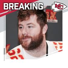 Joe Thuney Moving To Left Tackle Sunday: Allowed Six Pressures On 45  Passing Plays 0 Sacks Allowed
