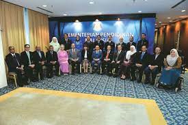 Melalui pendidikan kebangsaan, ingatan dan imajinasi kolektif kebangsaan indonesia yang bineka harus diinternalisasikan. Bantu Tambah Baik Pendidikan Negara Majlis Penasihat Pendidikan Kebangsaan Mppk 2018 2020 Pendidik