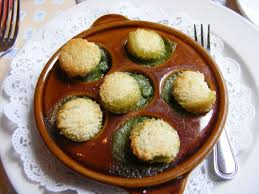 Chefs De France Epcot Cassolette D Escargots De Bourgogne Au Beurre Persille Casserole Of Burgundian Escargots Baked In Parsley And Disney Food Food Escargot