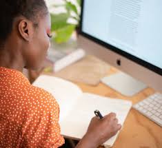 Mes différentes expériences professionnelles me permettent de travailler dans de nombreux. Devenir Traducteur Freelance Tous Nos Conseils