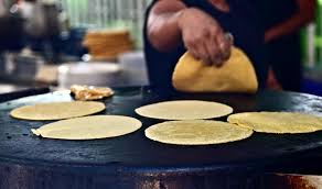 Homemade tortillas last for 3 days in the pantry. How Long Do Tortillas Last Expiration Date Shelf Life And How To Store