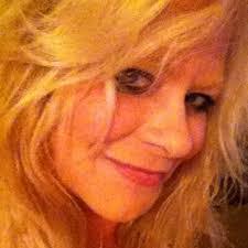 Dawn Kiefer's Instagram, Twitter & Facebook