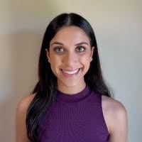 Alexandra King's Instagram, Twitter & Facebook