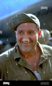 Pearl harbor tom sizemore 2001 hi-res stock photography and images