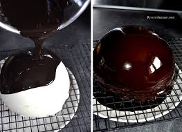 Dome Bavarois Poire Mascarpone Glacage Miroir Chocolat Recettes By Hanane Glacage Miroir Chocolat Poire Au Chocolat Miroir Chocolat