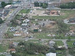 At one point, this alabama tornado was 1.5 miles wide with winds of 190 mph. 2011 Super Outbreak Wikipedia