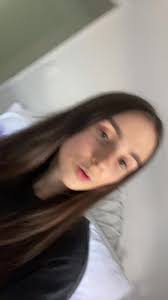 Ella🌷 (@..ellahaig)