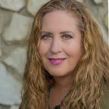 Sara Herter's Instagram, Twitter & Facebook