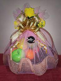 Cenderamata contoh cenderahati untuk vip. Shaqunie S Hamper Gift Limbang Happy Weekend Nah Fruit Basket Namanya Niii Sesuai Laa Untuk Buah Tangan Atau Cenderahati Untuk Tetamu Vip Atau Sesiapa Sahaja Ini Adalah Contoh Sebab