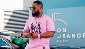 Cassper nyovest drops his take on rapper reason ditching hip hop for amapiano genre. Cassper Nyovest Grateful To Have Survived Covid 19
