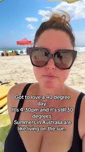 #creatorsearchinsights Summers here. Who doesn’t love the Australian heat?  I definitely do not love this. #australia #summer #beach #hottiktok