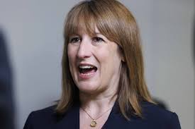 Home purchase mortgage approvals dip as buyers 'pause for reflection'