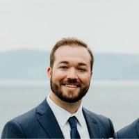 300+ "Thomas P." profiles