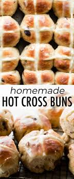 Easter Recipe For Traditional Hot Cross Buns With Cinnamon Spices Currants Raisins A Hot Cross Buns Recipe Hot Cross Buns Recipe Traditional Hot Cross Buns