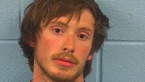 Travis Giddens's Instagram, Twitter & Facebook