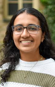 Ria Tomar '27, Ecology and Evolutionary Biology