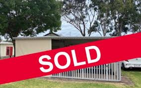 A range of cabin accommodation is available as well as powered, ensuite powered and unpowered caravan and tent camping sites. Holiday And Permanent Vans For Sale Victor Harbor Holiday Park