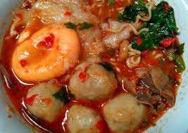 Cara membuat mie kentang yang nikmat ibu ibu dirumah, mari kita membuat resep mie sendiri dari bahan kentang. Resep Mie Kuah Pedas Lezat Sekali Resep Mie Maknyuss