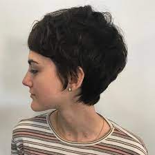 50 Absolutely New Short Wavy Haircuts For 2021 Hair Adviser Short Wavy Haircuts Short Wavy Hair Wavy Haircuts