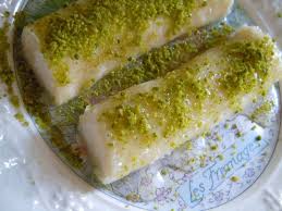 Succulent Dessert Libanais Le Halawet Jeben Retro Cosy Desserts Libanais Recettes De Cuisine Recettes Syriennes