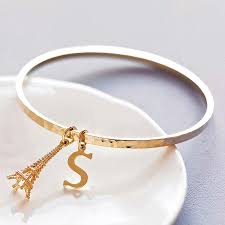 Pin By Shehnela Saifi On A B C D E F Gold Bangles Stylish Jewelry Beautiful Jewelry