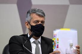 Há 2 horas cpi da covid davati rebate reverendo e nega que ofereceu vacina a us$ 11 ao governo Ex Diretor De Logistica Confirma Ter Se Encontrado Com Reverendo Que Negociou Vacinas