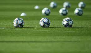Liverpool fans whistling now as spurs keep the ball in their own half, worked wide left to son, who tries a reverse pass then some. See The New Champions League Ball Liverpool Will Play With Against Napoli Liverpool Echo