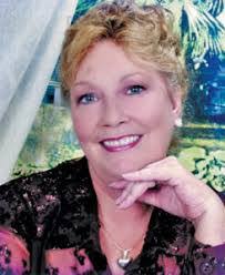 Linda Peebles's Instagram, Twitter & Facebook